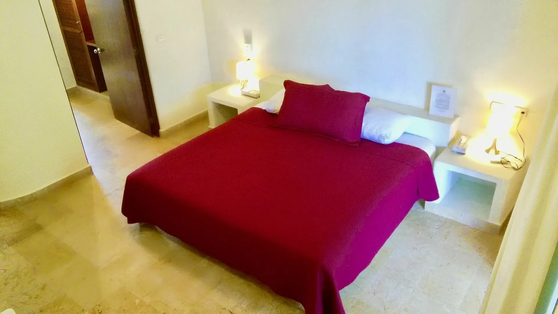 Apartment Condo Izamal By Playa Paradise Playa del Carmen